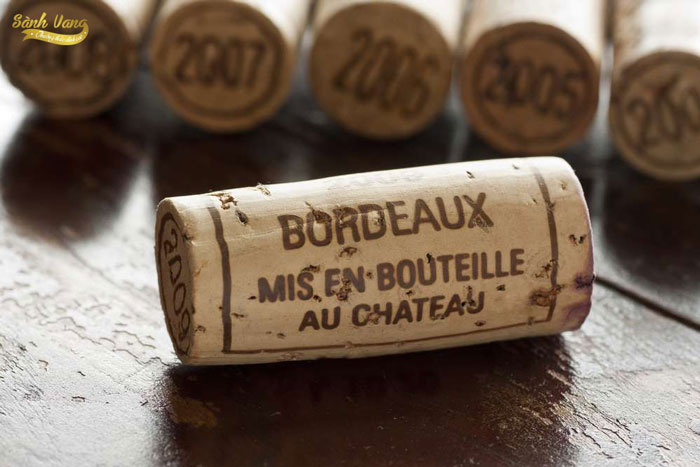 nút bần rượu vang