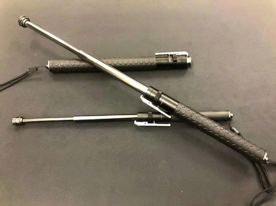 Baton bấm là gì? Gậy baton bấm có công dụng gì?