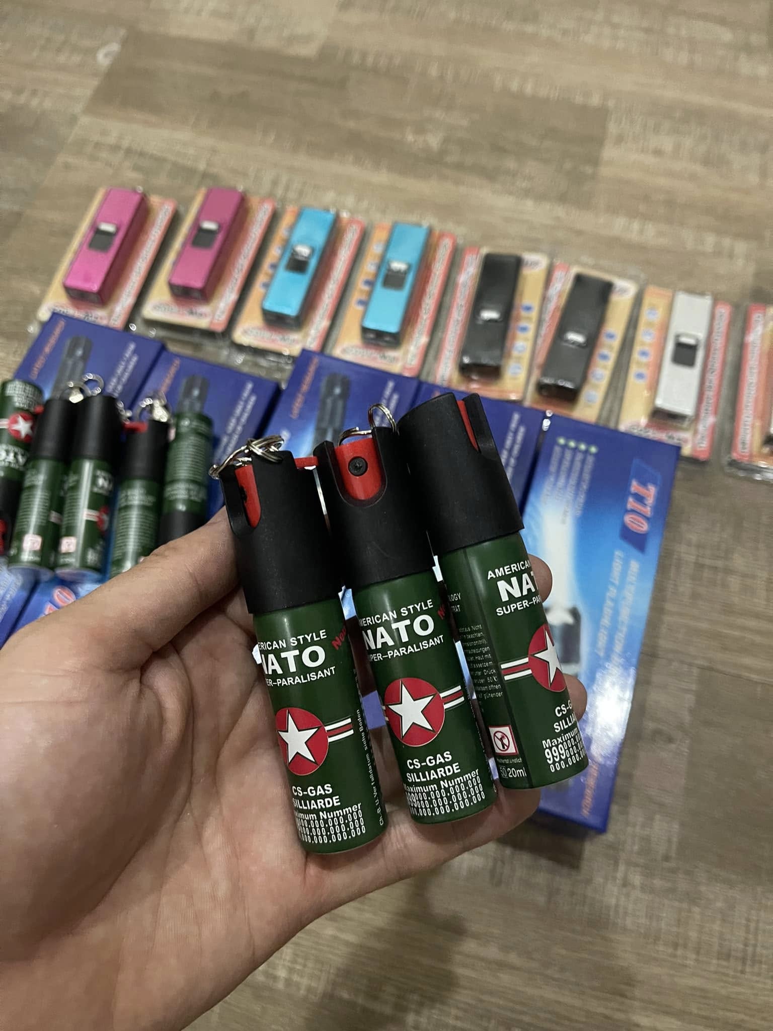 Bán bình xịt cay móc khoá mini tại Hà Nội