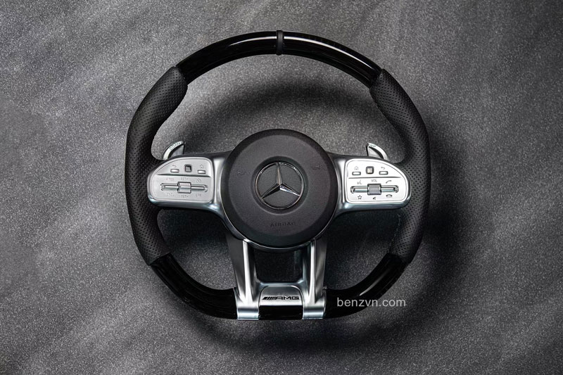 Vô lăng Mercedes AMG phân biệt và lựa chọn chính hãng như thế nào