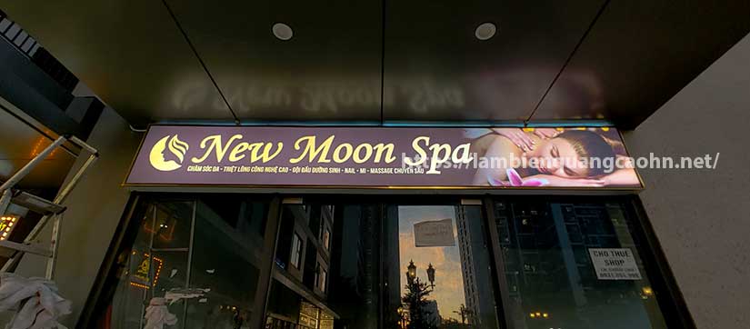biển hộp đèn spa