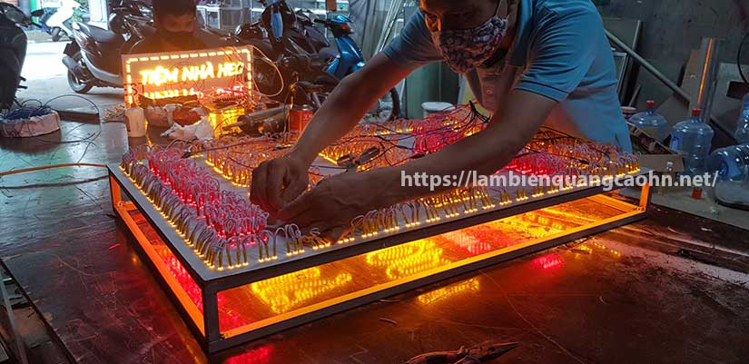 Biển LED vẫy