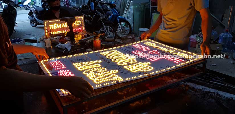 Biển LED vẫy