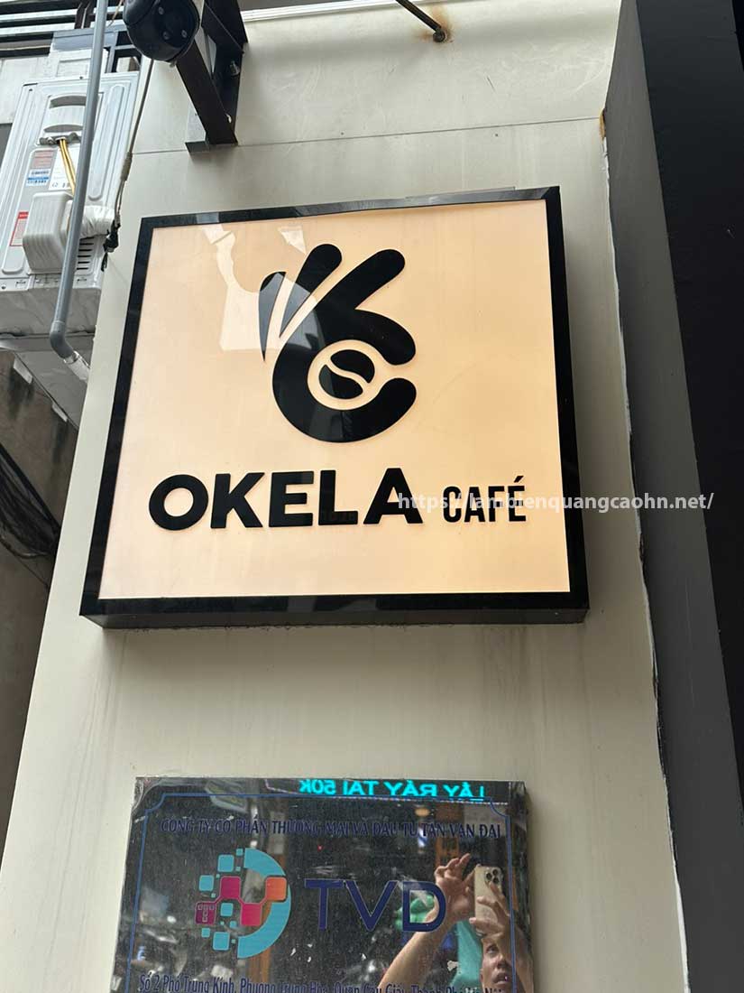 Biển quảng cáo hộp đèn