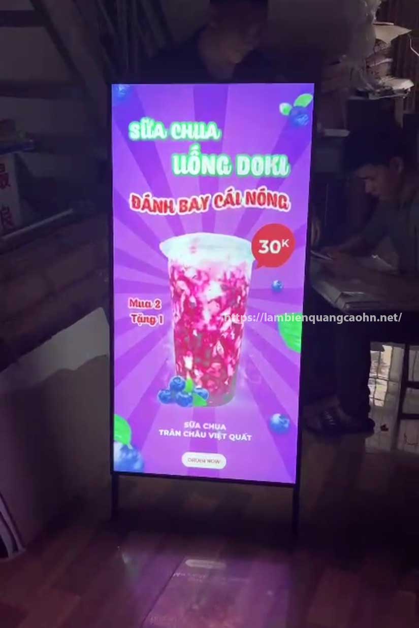 biển quảng cáo led chân chữ A