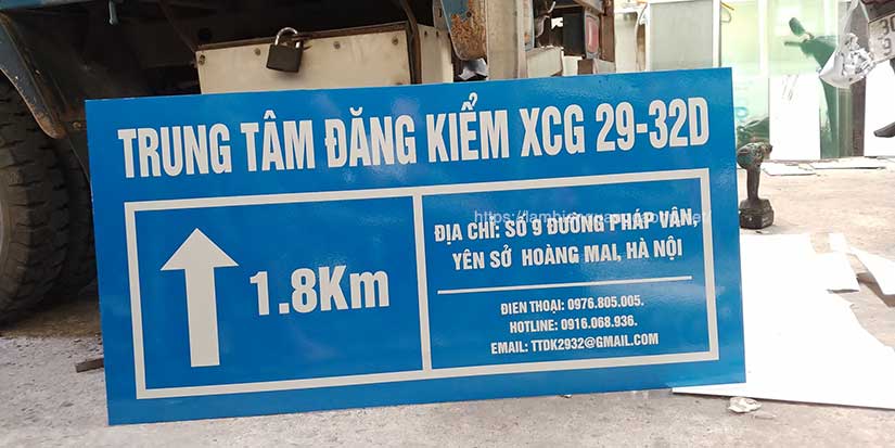 biển quảng cáo phản quang, biển dán decal phản quang, biển in decal phản quang