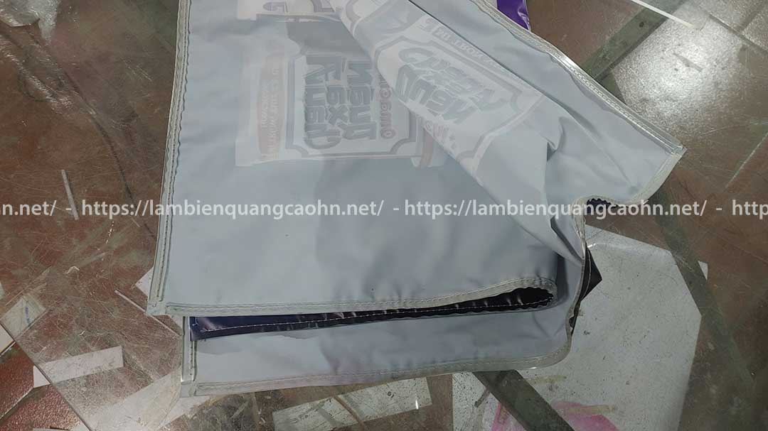 Biển hộp đèn ốp cột siêu thị