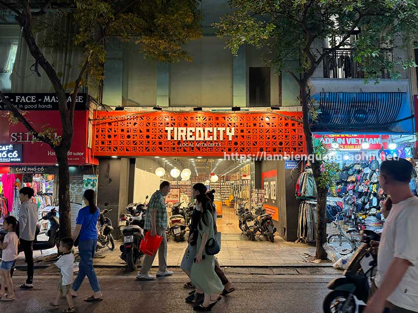 biển quảng cáo ốp gạch