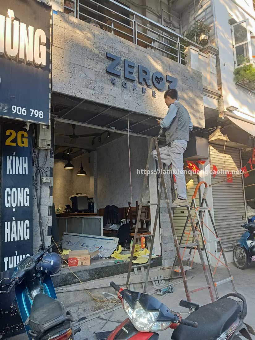 biển quảng cáo ốp gạch