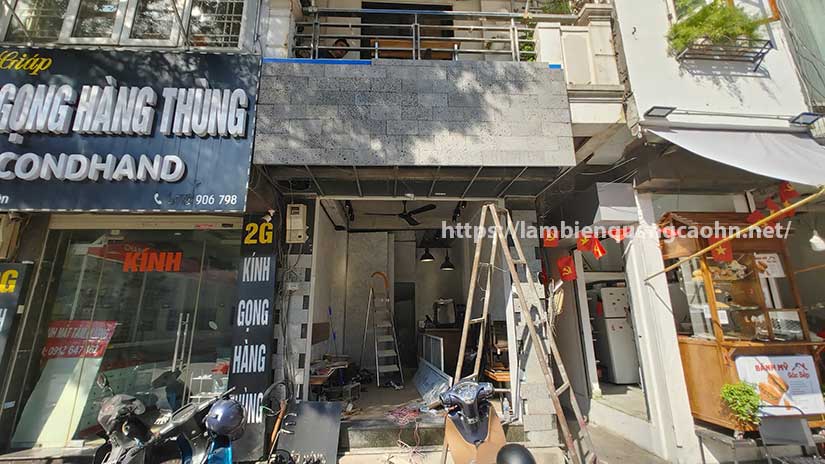 biển quảng cáo ốp gạch