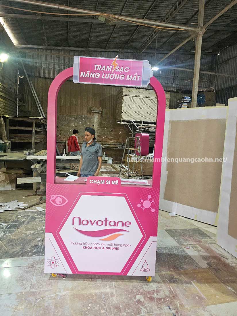 booth nhựa