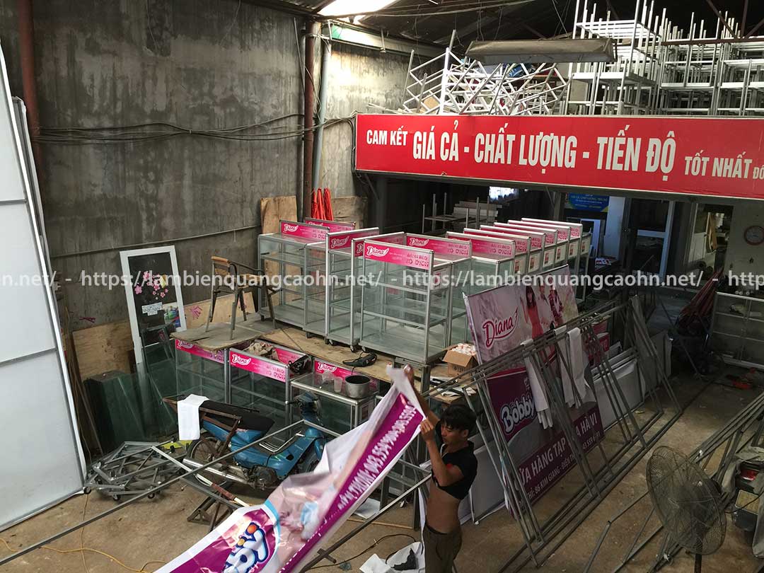 Căng bạt biển quảng cáo