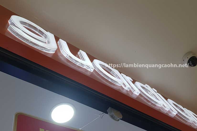Logo mica nổi có đèn