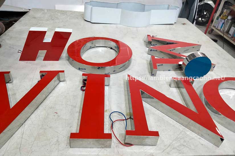 Chữ đổ keo nhựa acrylic