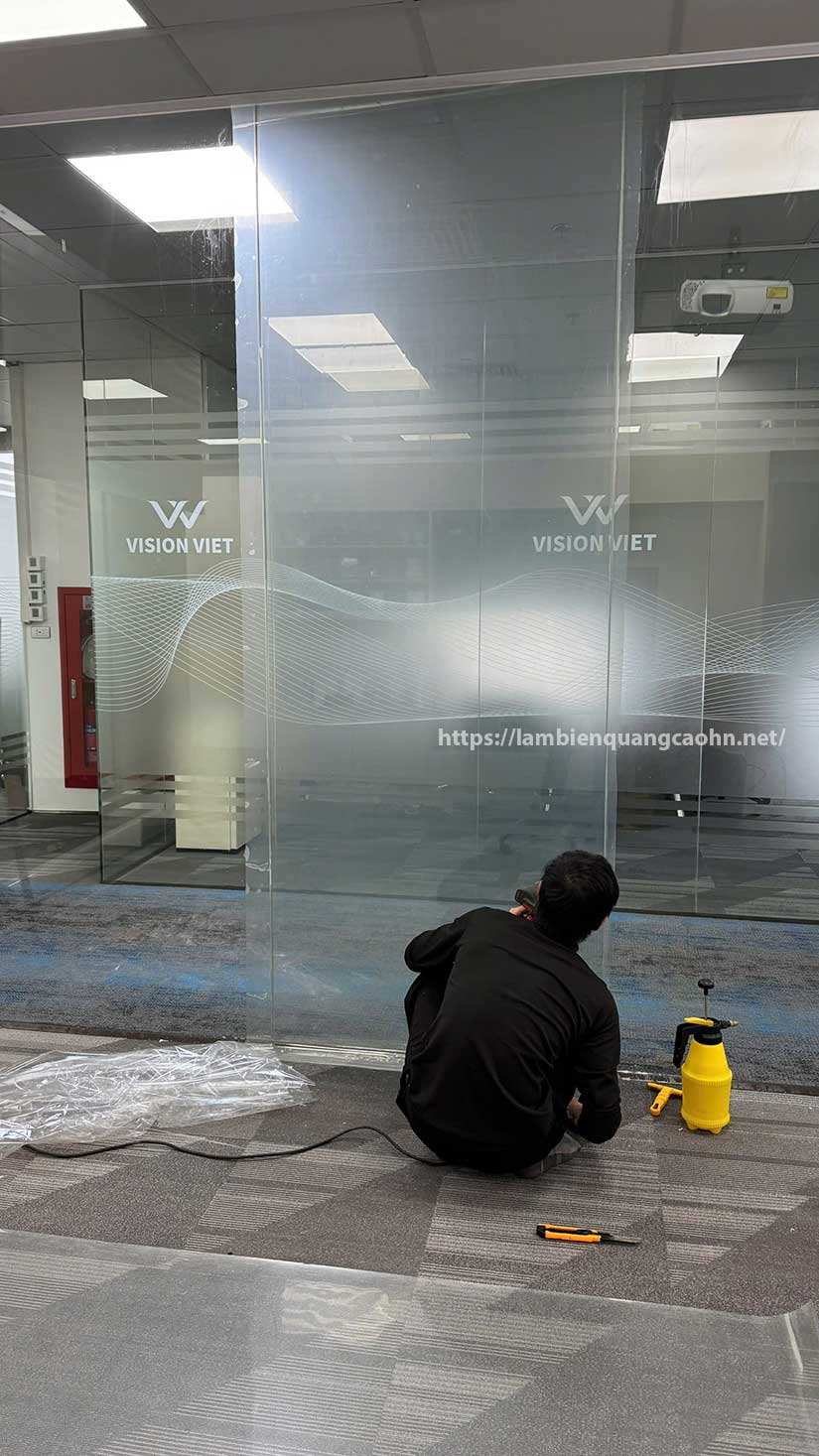 dán decal mờ in hoa văn