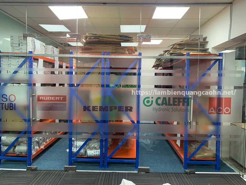 decal mờ dán kính văn phòng