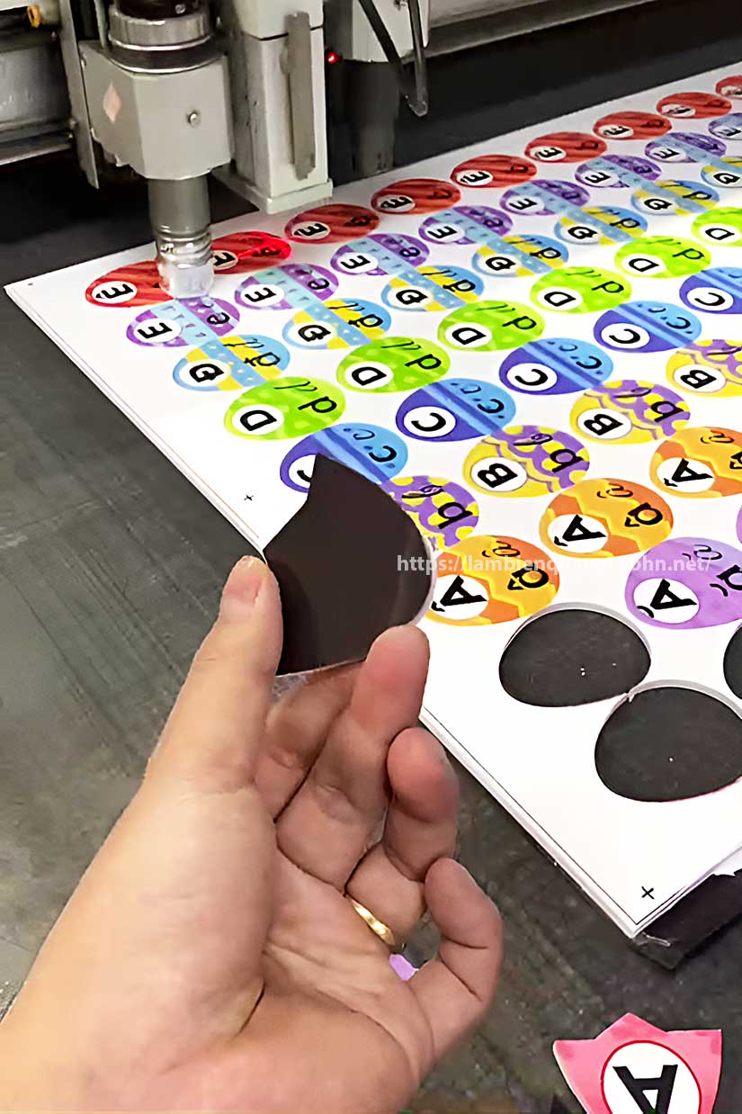 decal nam châm dán tủ lạnh