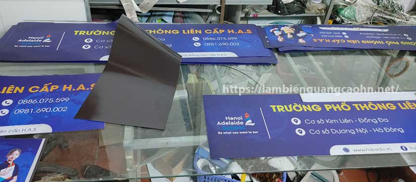 Decal nam châm dẻo