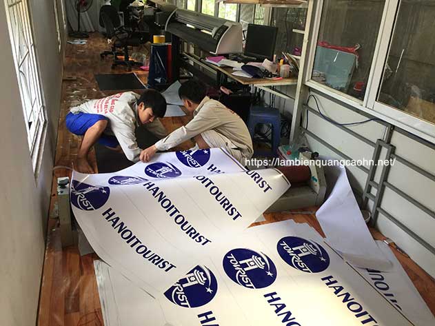 Decal nam châm dẻo, miếng dán nam châm dẻo, nam châm dẻo, logo nam châm