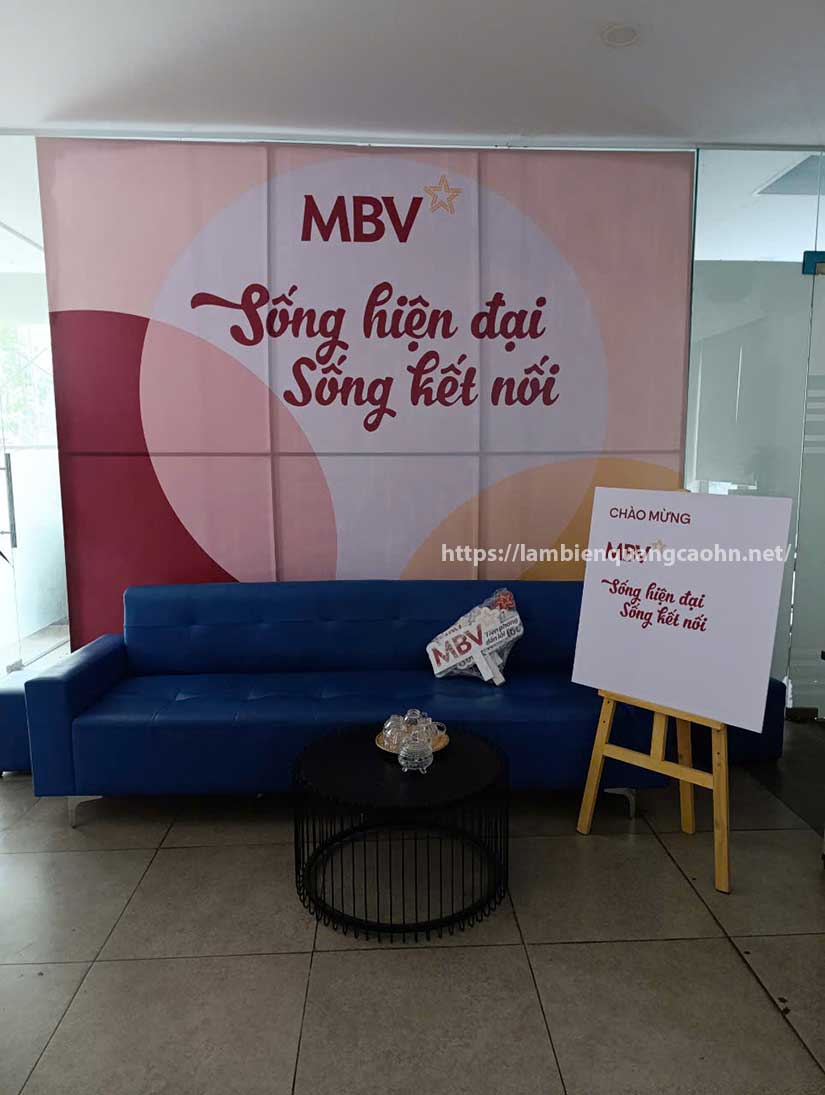 giá 3 chân, giá gỗ ba chân