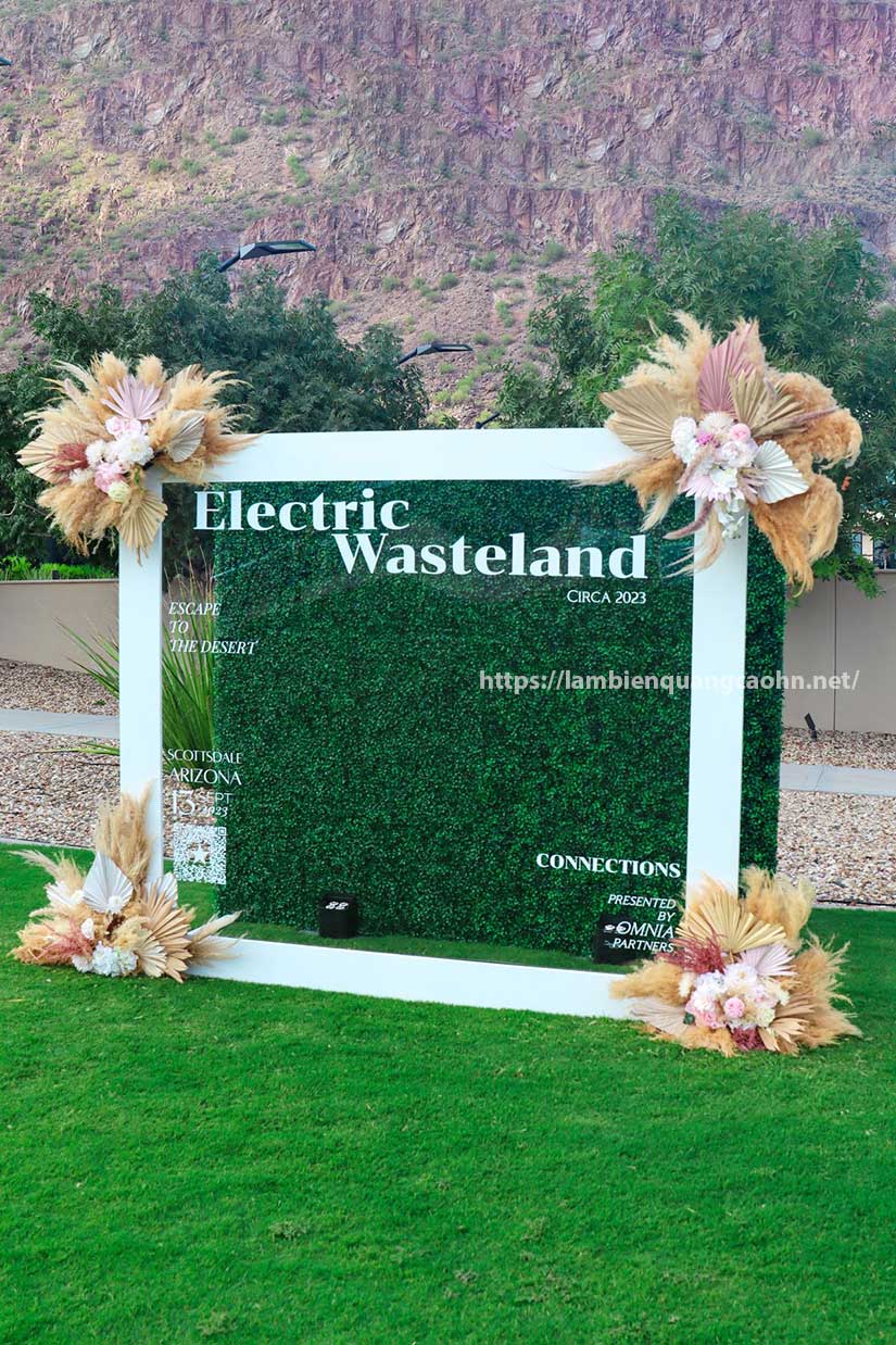 Khung hộp chụp ảnh check in