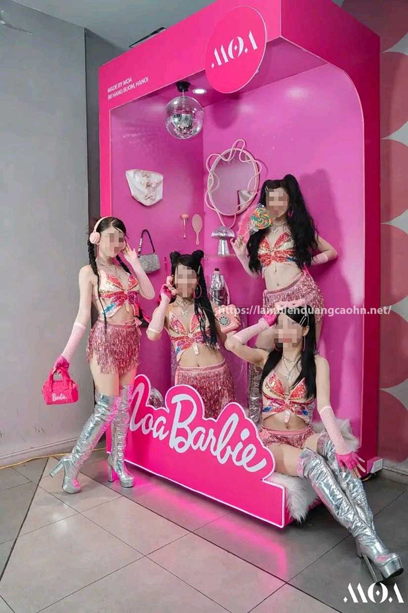 Khung hộp chụp ảnh check in