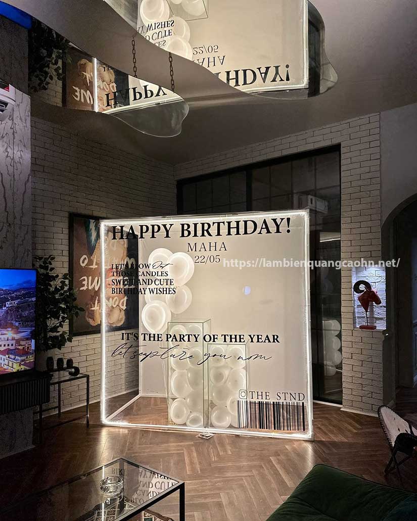 Khung hộp chụp ảnh check in