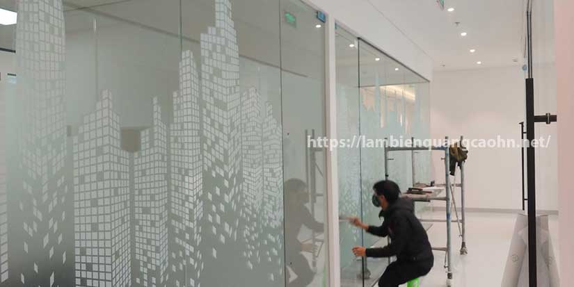 in decal dán kính