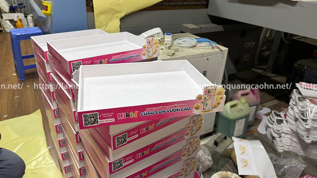 Kệ formex dạng khay