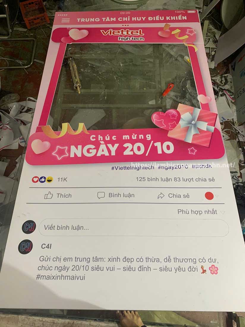 khung chụp hình check in facebook