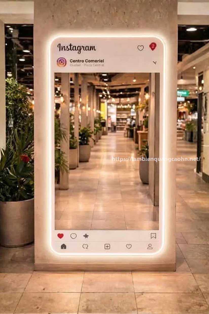 thiết kế khung chụp hình check in