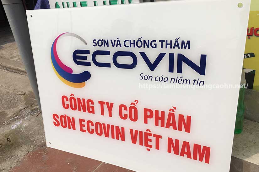 làm biển tên công ty