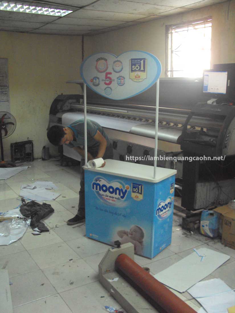 sản xuất POSM lắp ghép