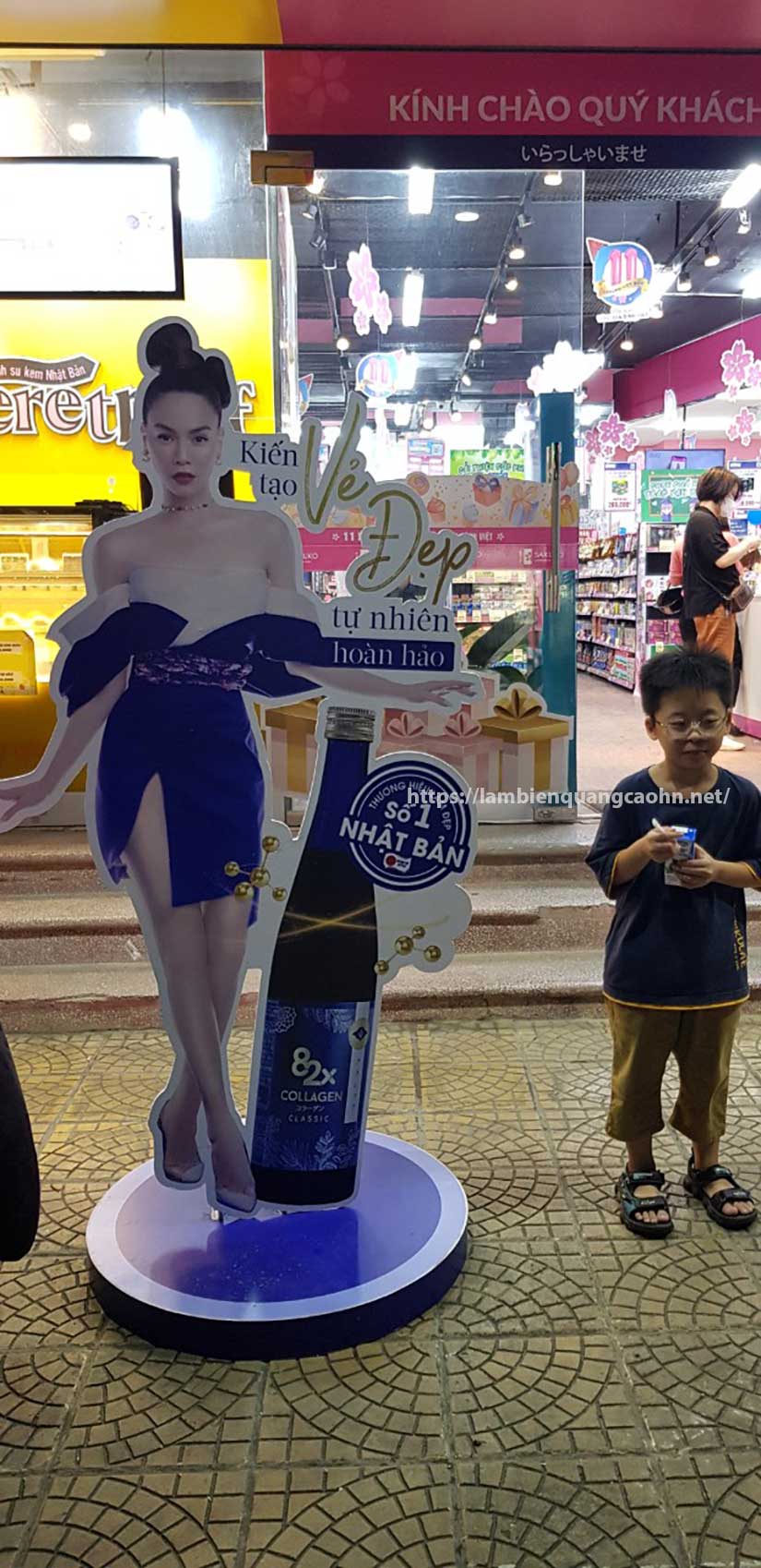 standee die cut; standee quảng cáo