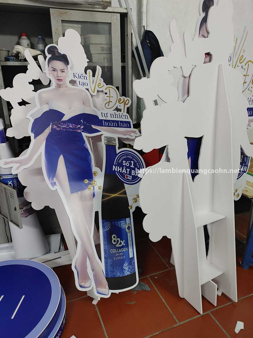 standee die cut; standee quảng cáo