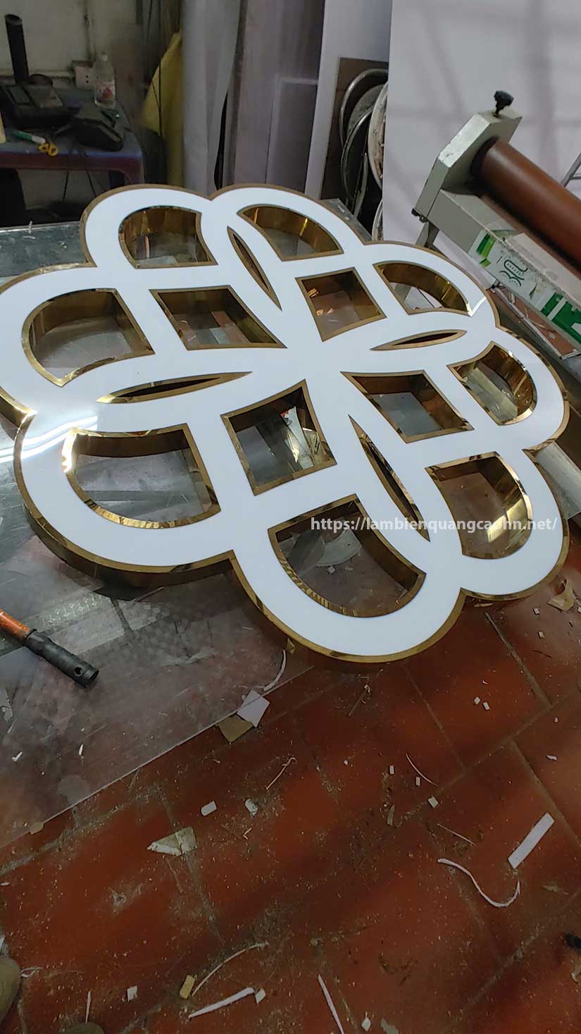 sửa chữa biển quảng cáo