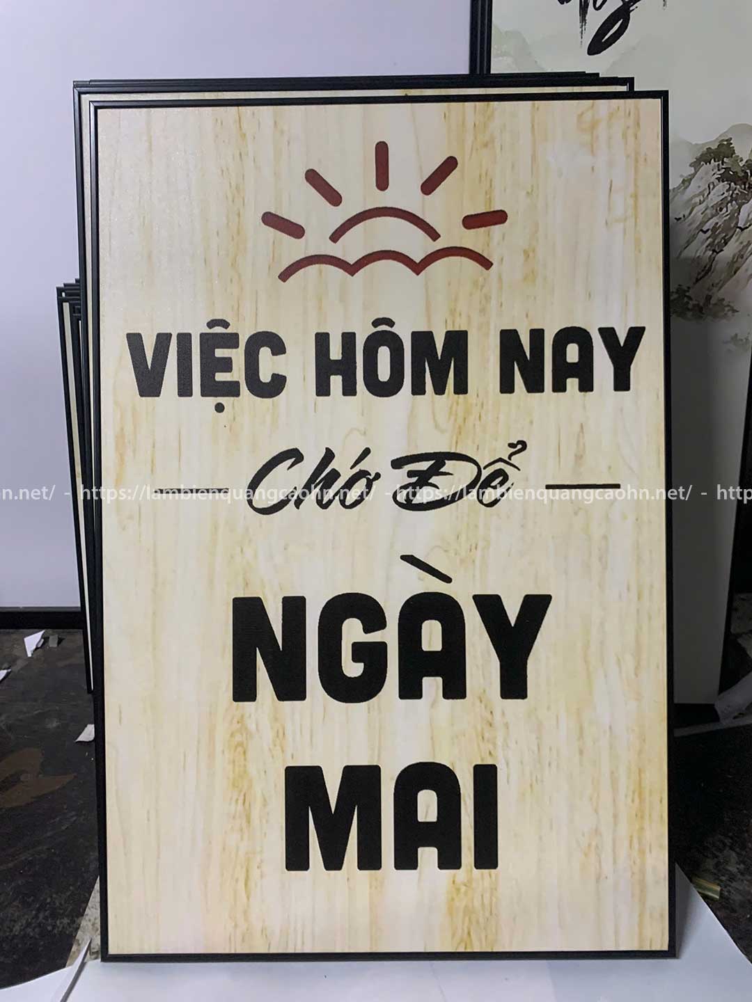 Tranh treo tường công ty