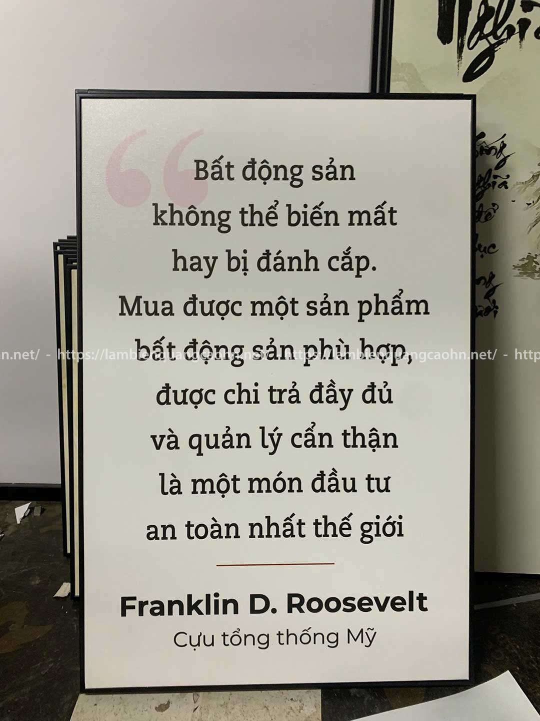 Tranh treo tường công ty