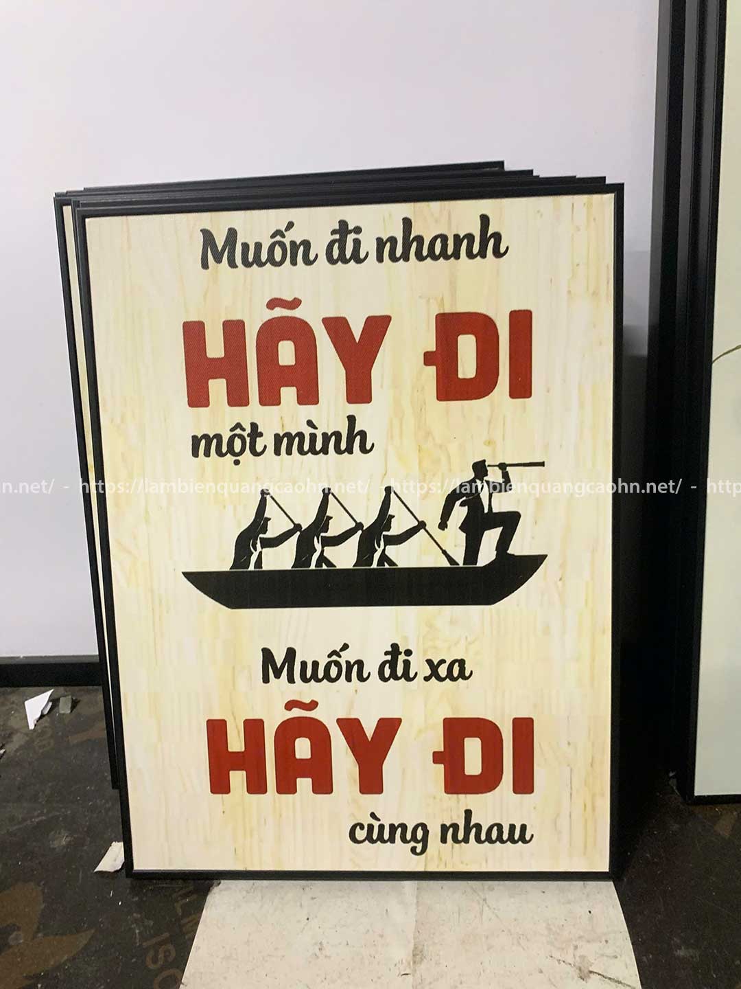 Tranh treo tường công ty