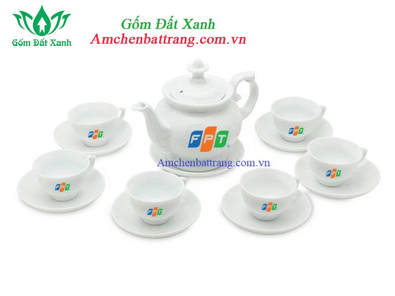 Những vị trí in logo đẹp nhất trên bộ ấm trà