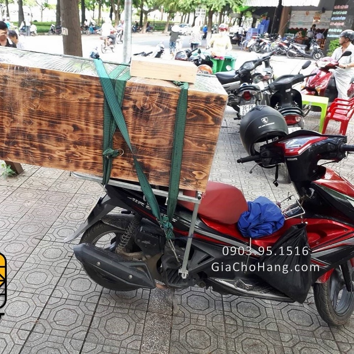 Giá chở hàng, baga chở hàng, giá để hàng, giá đèo hàng xe máy tại Bình Dương