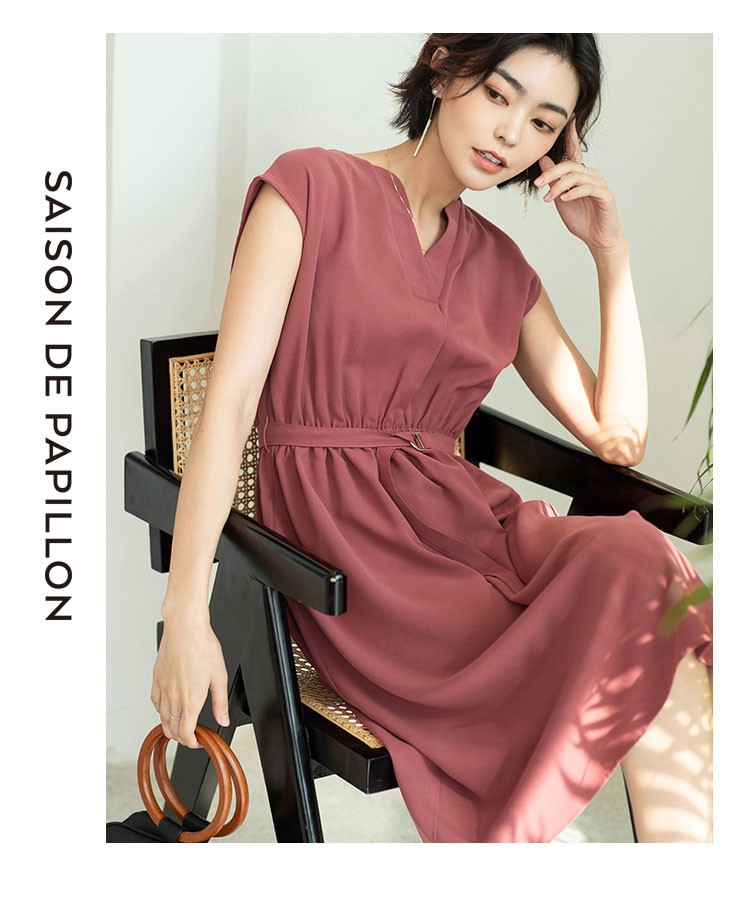 đầm Suong Cổ V 𝐒𝐀𝐈𝐒𝐎𝐍 𝐃𝐄 𝐏𝐀𝐏𝐈𝐋𝐋𝐎𝐍 ゆったりと着られてベルト が上品にまとめるスキッパースキッパーカラーワンピース ミモレ丈 ウエストゴム 上品 セゾン ド パピヨン 着回し ベーシック 高見え 透けない 嬉しい 超得プライス ワンピース 春 夏