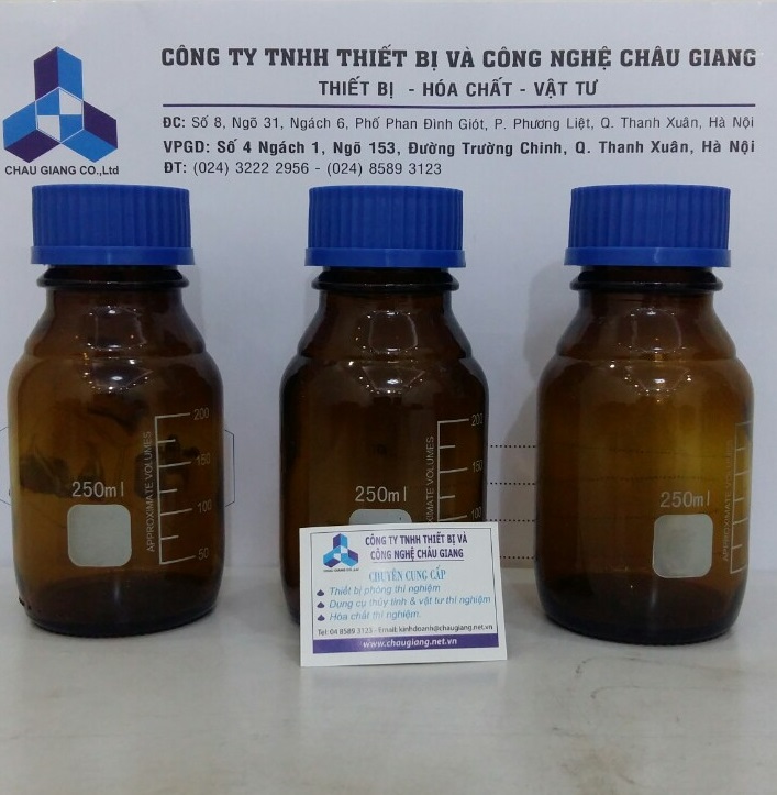 Chai nâu nút vặn 250ml