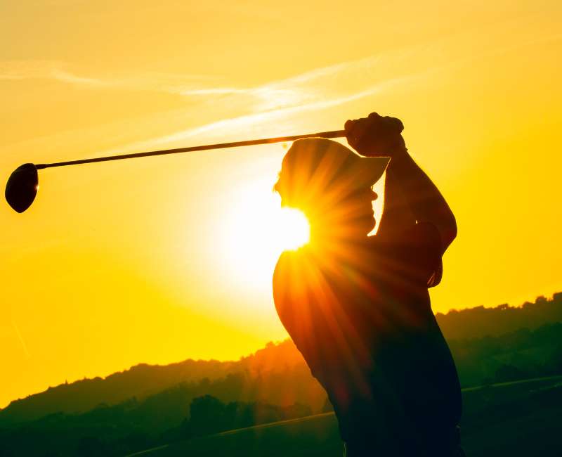 Top 5 lợi ích về sức khỏe khi chơi golf