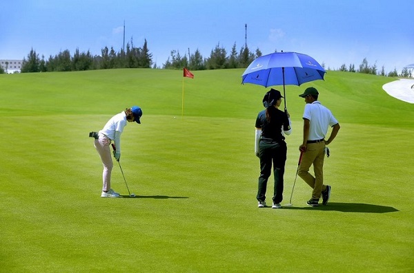 Tầm quan trọng của chiếc quần short golf nam