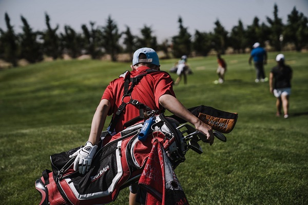 Cách lựa chọn túi gậy đánh golf phù hợp
