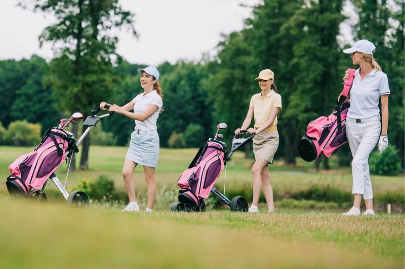 Các thương hiệu trang phục golf cho nữ được ưa chuộng