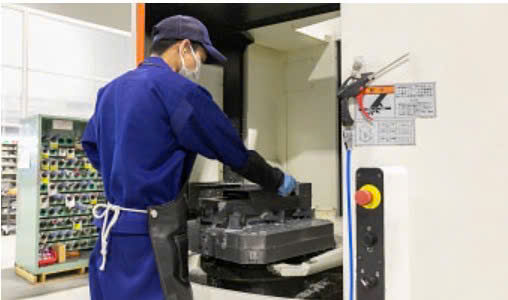 TUYỂN 36 NAM GIA CÔNG CƠ KHÍ, TIỆN CNC TẠI OITA