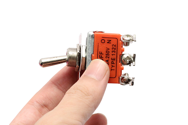 công-tắc-gạt-1322