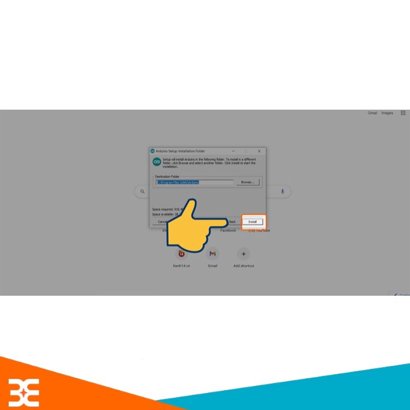 Khi mở ra sẽ thấy hiện hộp thoại License Agreement
